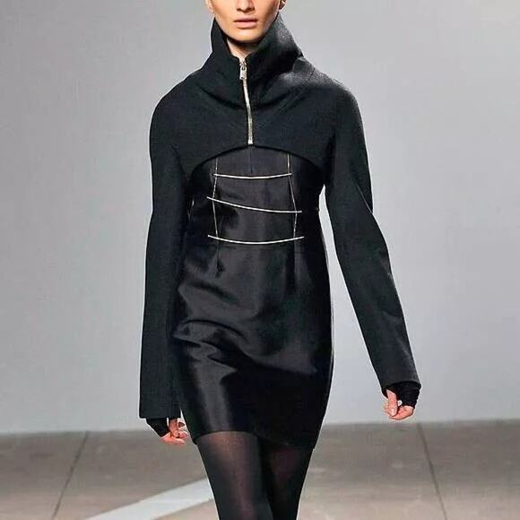 Shipley Halmos Cropped Dark Charcoal Grey Wool Bolero Jacket Shrug XS Collar - Picture 1 of 16